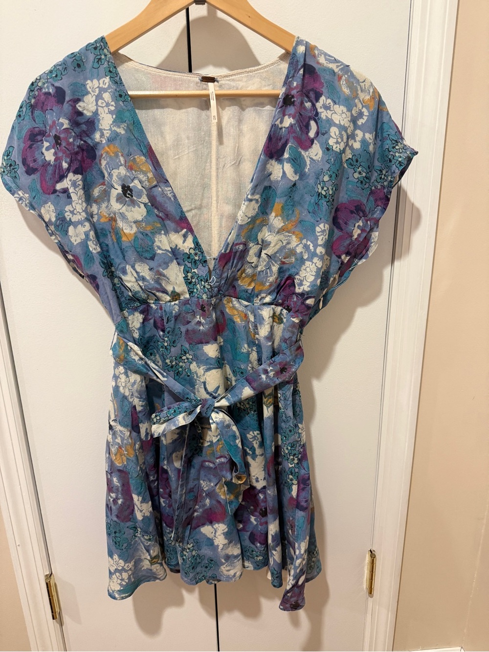 Floral V-Neck Short Dress in Teal and Purple